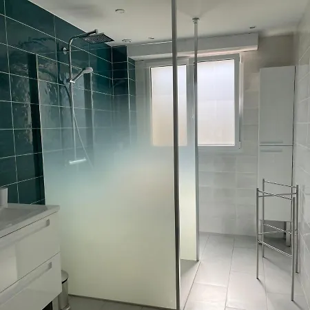 Magnifique Climatisé De 87m², à 100m De La Appartement