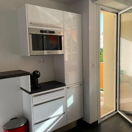 Magnifique Climatise De 87m², A 100m De La * アンティーブ